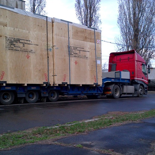 Oversized transport 4